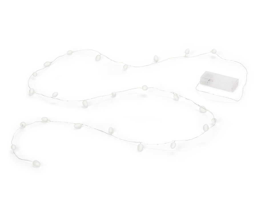 Łańcuch świetlny z białymi lampkami w kształcie kropli i przezroczystym pojemnikiem na baterie na białym tle.