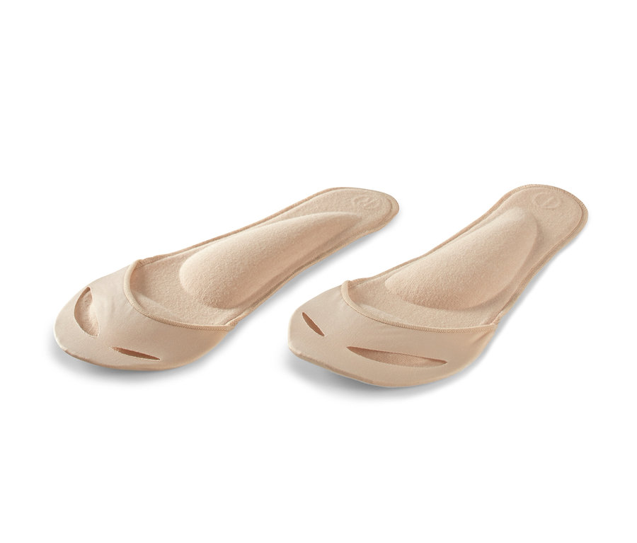 Dwie pary beżowych wkładek do butów z wyściółką, 1 para, leżą na białym tle.