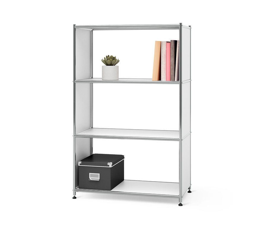 Metalowy regał »CN3« z 3 półkami. Na górnej półce roślina doniczkowa i książki. Na dolnej półce czarne pudełko.