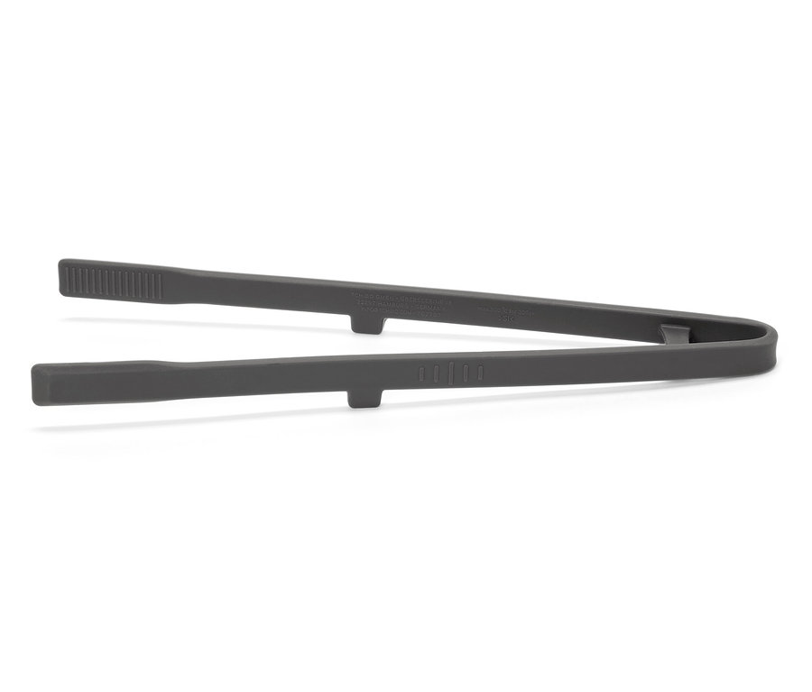 Szare szczypce na białym tle.