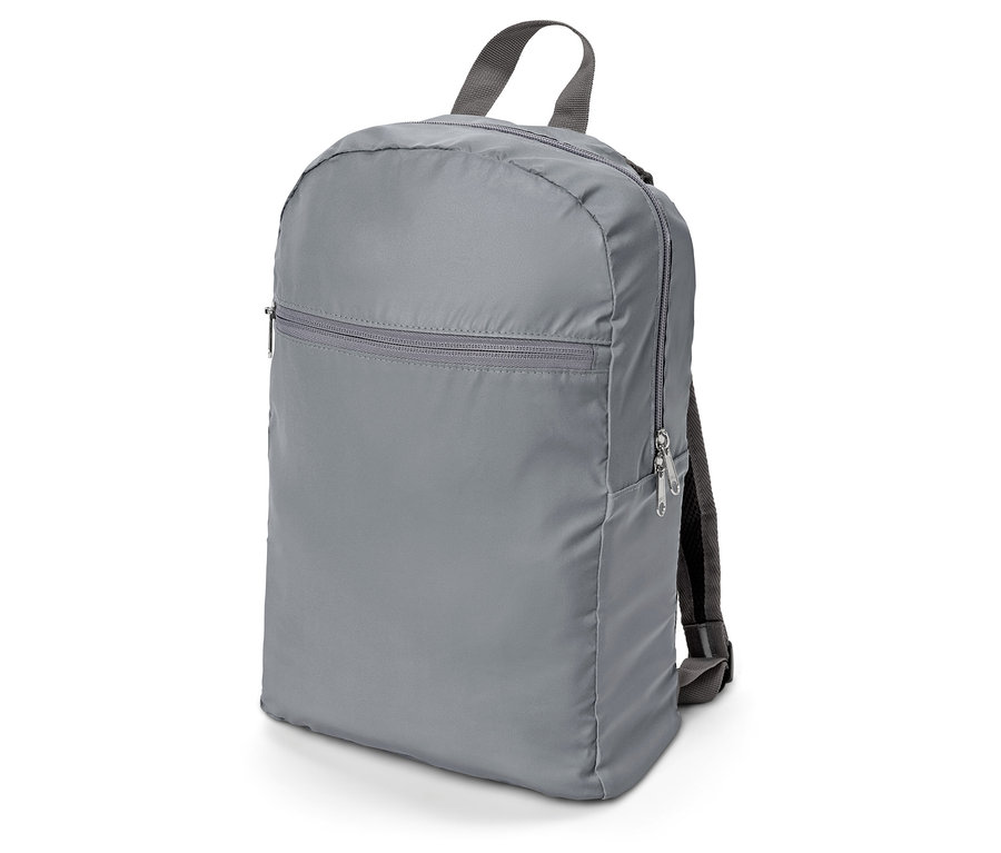 Szary plecak ze srebrnymi zamkami błyskawicznymi i szarymi paskami.