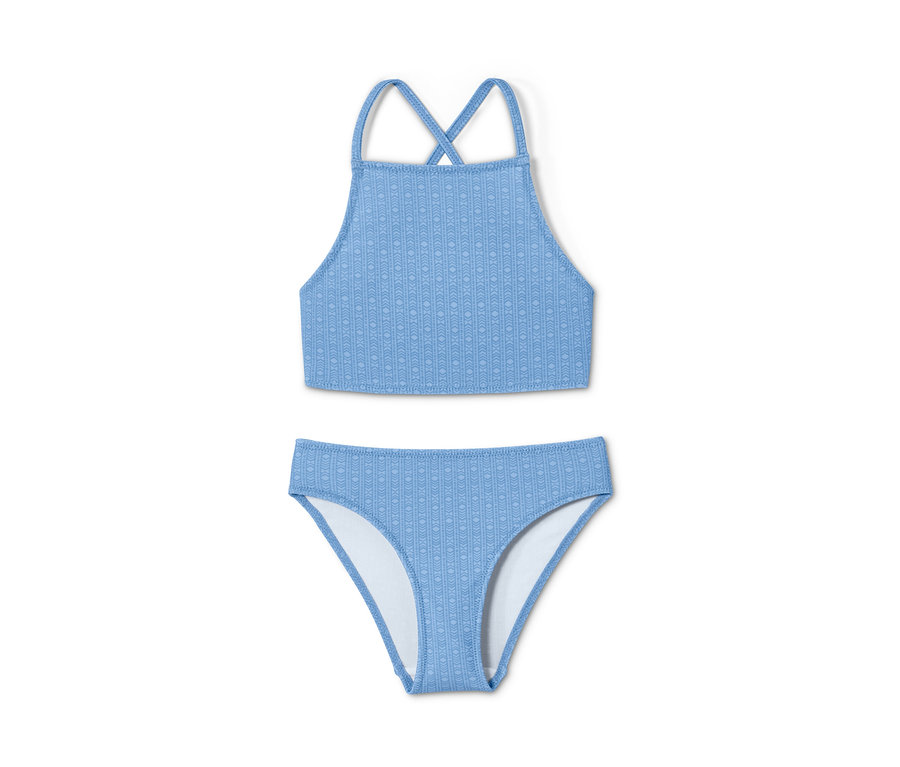 Niebieski zestaw bikini z geometrycznym wzorem.