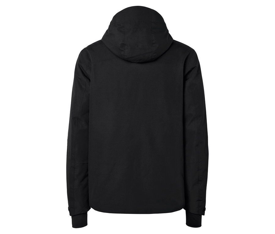 Widok z tyłu czarnej kurtki z kapturem.