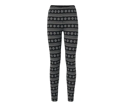 Czarne legginsy we wzór norweski.