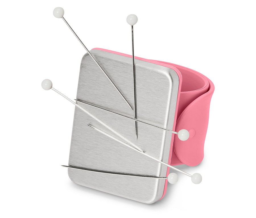 Magnetyczna poduszka na igły Armnadelkissen z igłami.