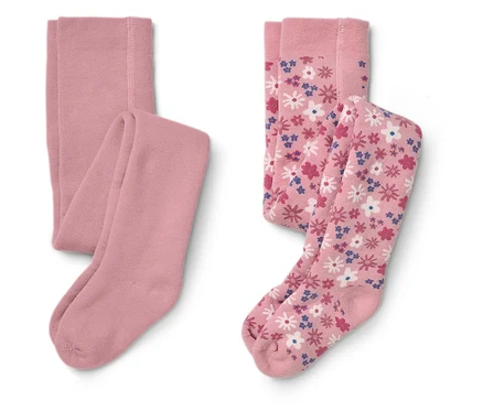 Dwie pary różowych rajstop: jedna gładka i jedna we wzory w kwiaty.