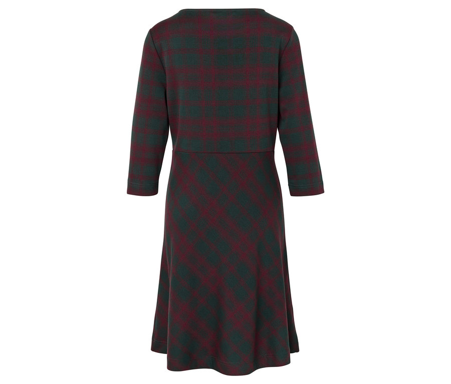 Widok z tyłu sukienki z rękawami trzy czwarte w zielone i bordowe paski.