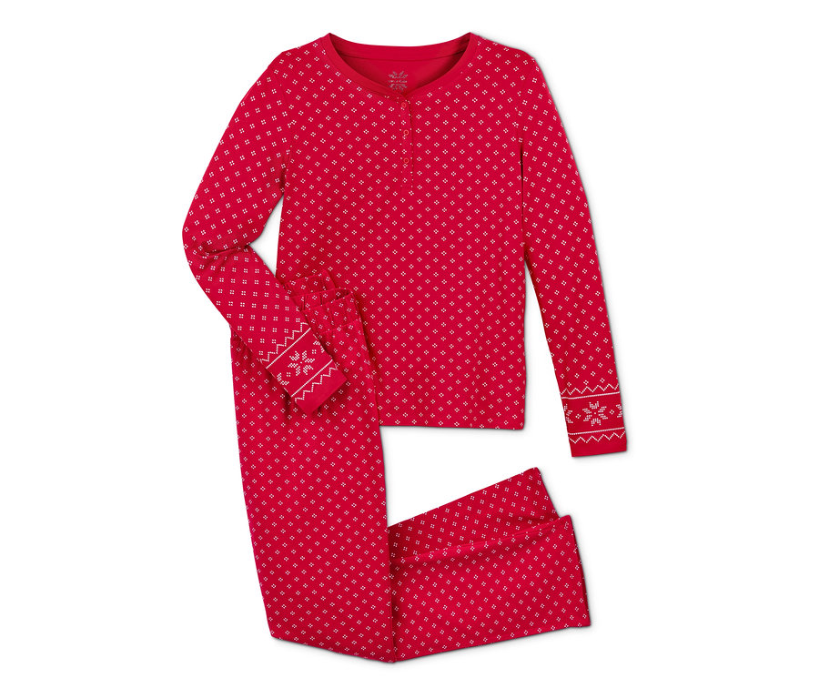 Czerwona piżama damska w biały wzór.