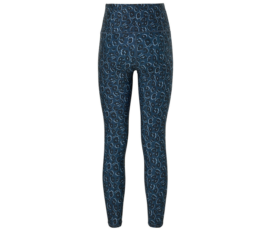 Niebieskie legginsy we wzór zwierzęcy.