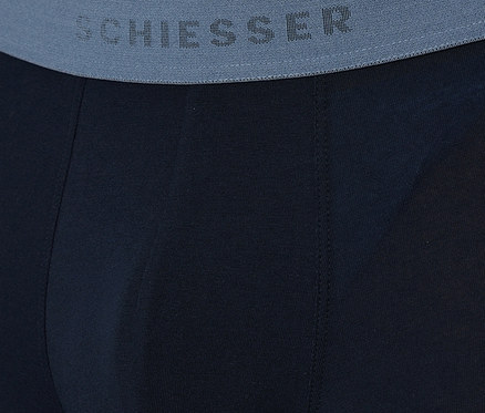 Granatowe bokserki SCHIESSER z szarym pasem i logo marki.