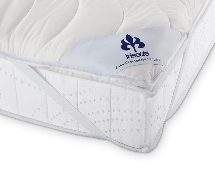 Zbliżenie na nakładkę na materac irisette® greenline, ok. 140 x 200 cm.