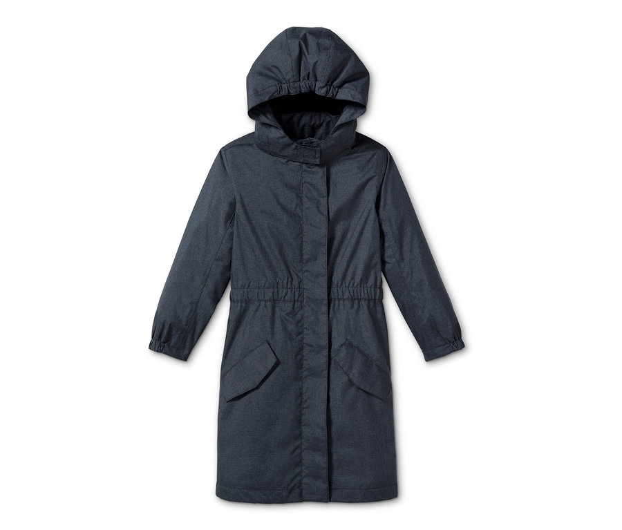 Granatowa kurtka przeciwdeszczowa stylizowana na dżins z kapturem.