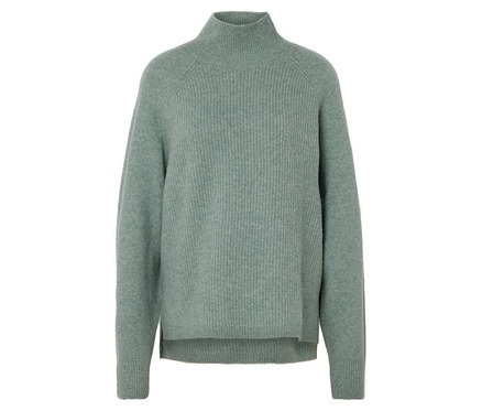 Sweter z grubej dzianiny z przędzy soufflé, szałwiowy