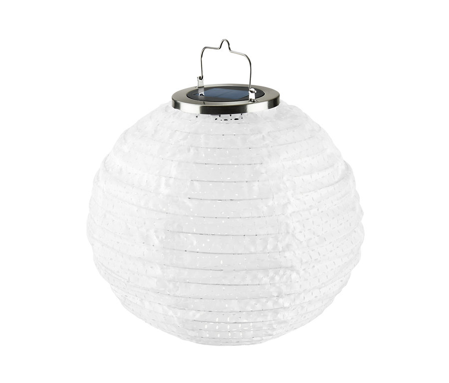 Zbliżenie na lampion solarny, kula.