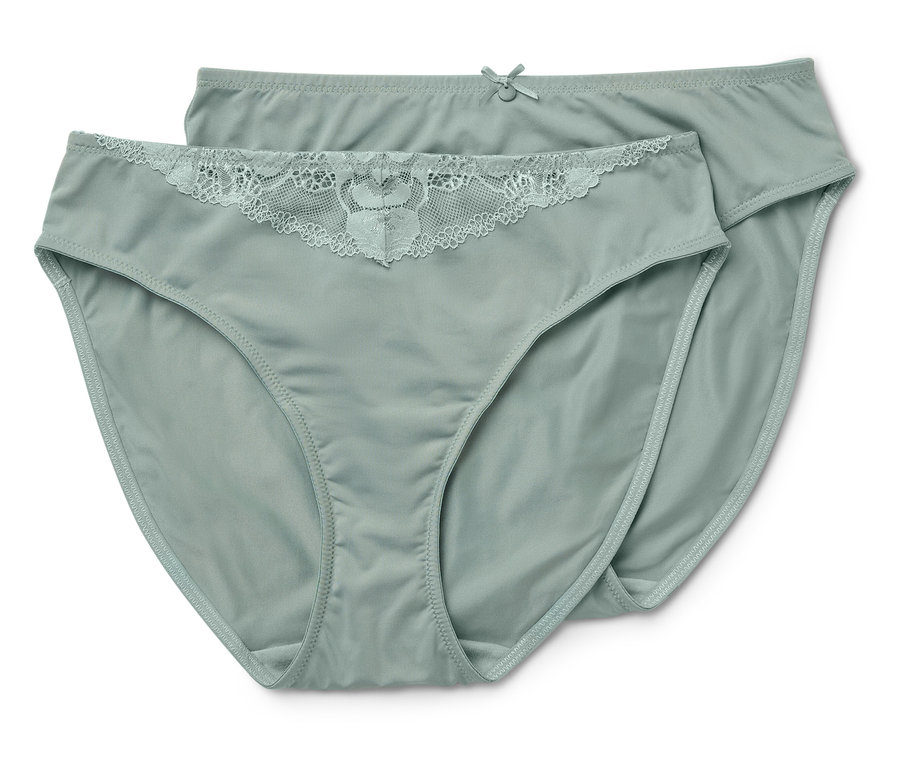 Dwie jasnozielone figi leżą na sobie. Jedne mają koronkę.