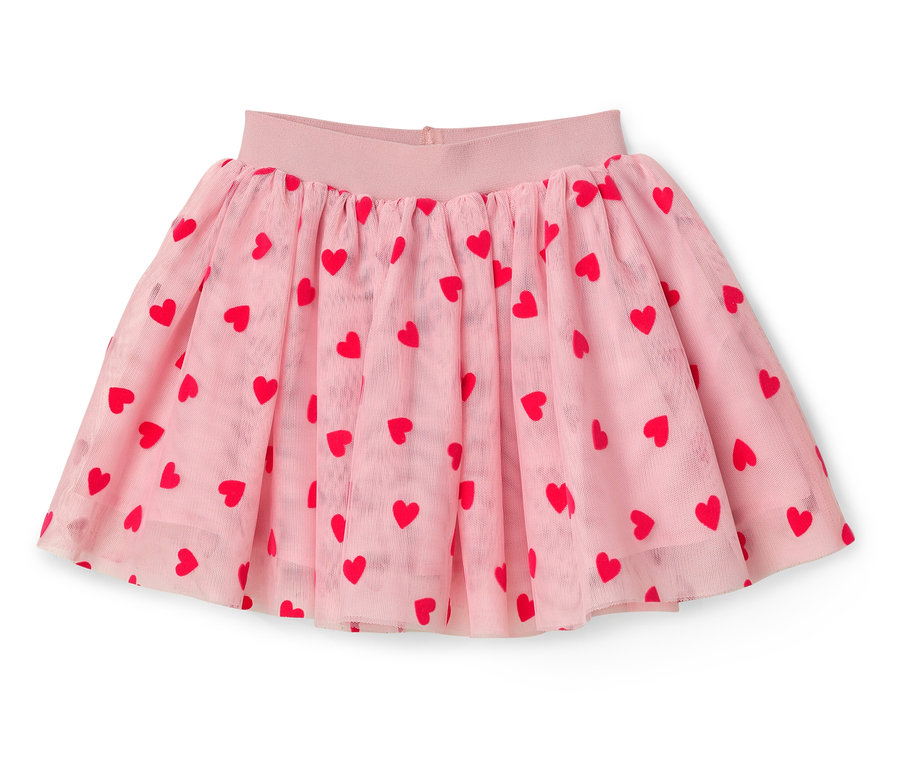 Różowa tiulowa spódniczka z czerwonymi sercami.