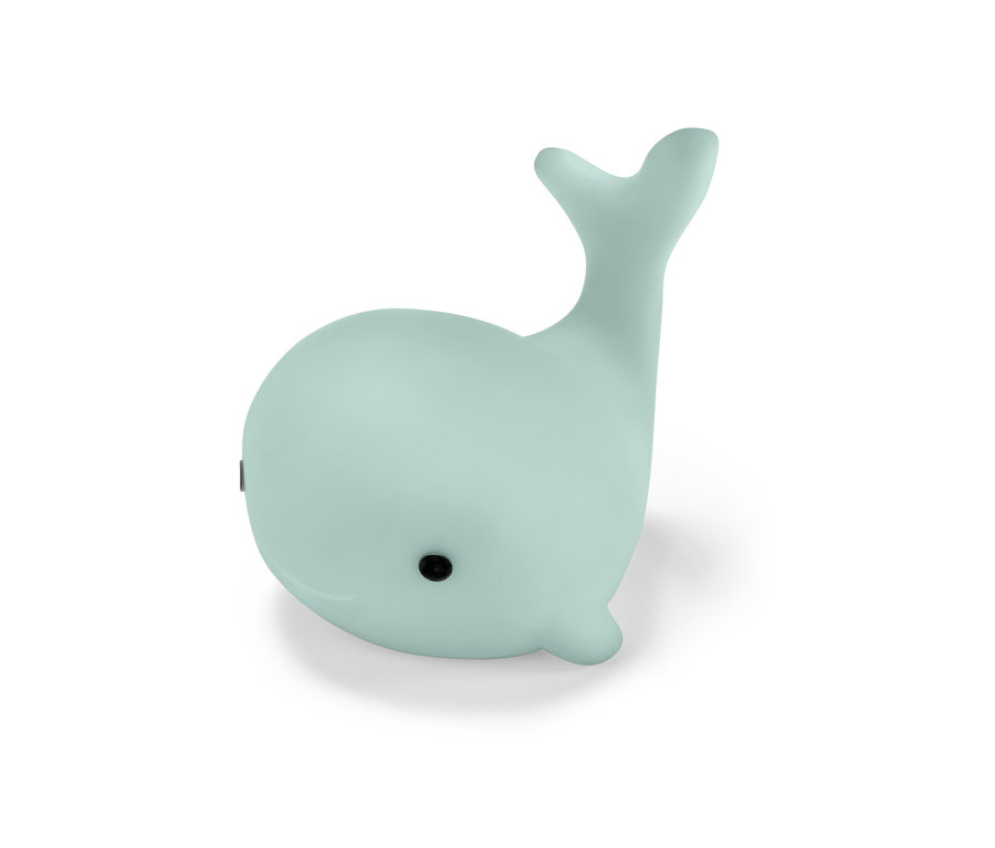 Jasnoniebieski, świecący wieloryb LED do kąpieli.