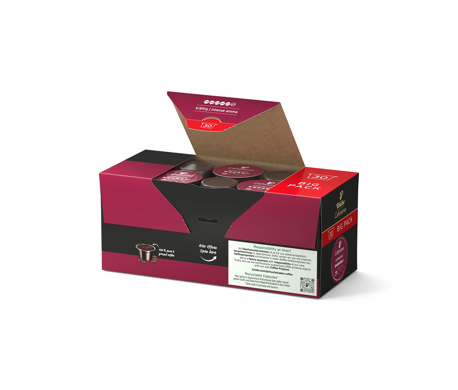 Otwarta, bordowo-czarna paczka Tchibo Cafissimo Espresso Intense Aroma z 30 kapsułkami kawy. Widać kilka ciemnych kapsułek.