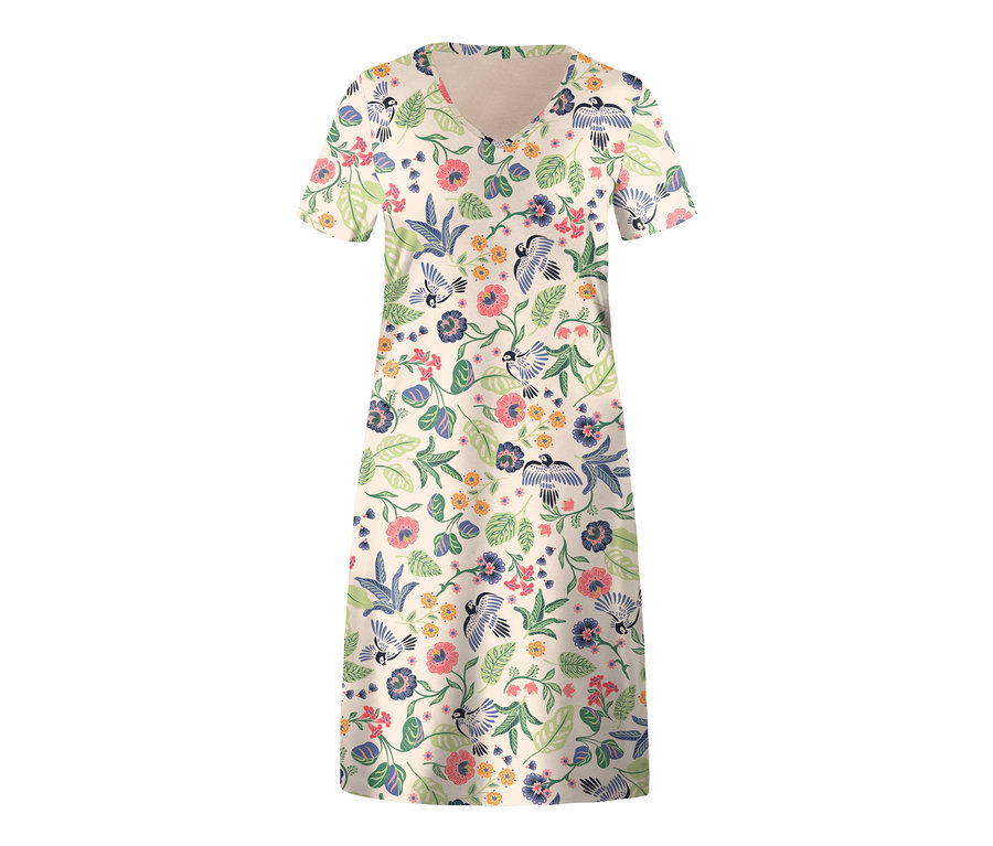 Beżowa koszula nocna z krótkim rękawem, kwiatami i ptakami.