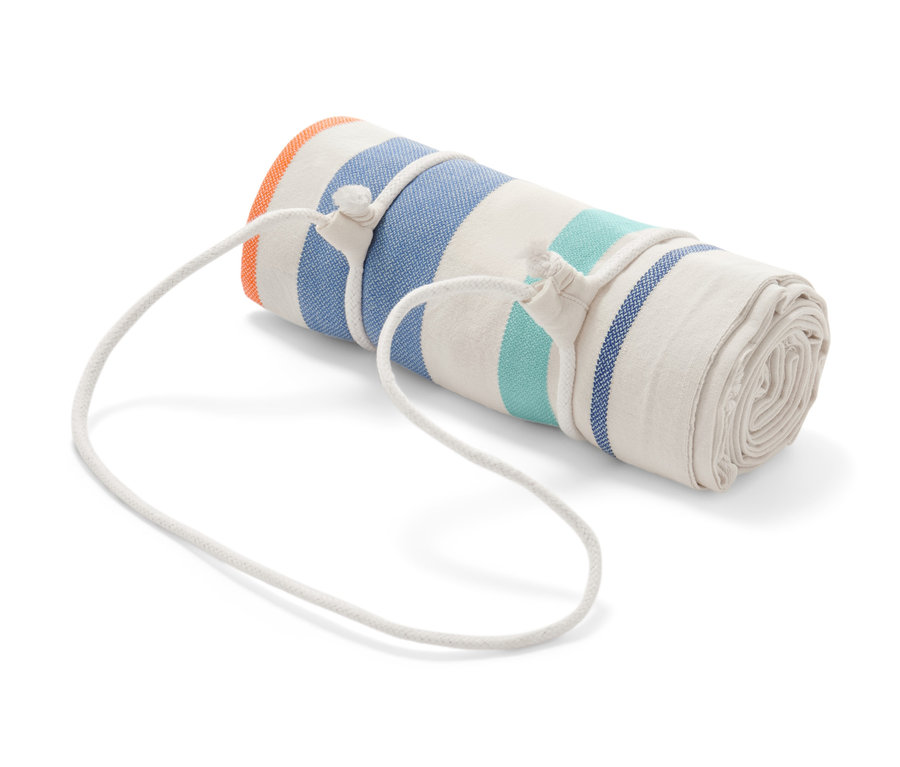 Zwinięty ręcznik XL z paskiem.