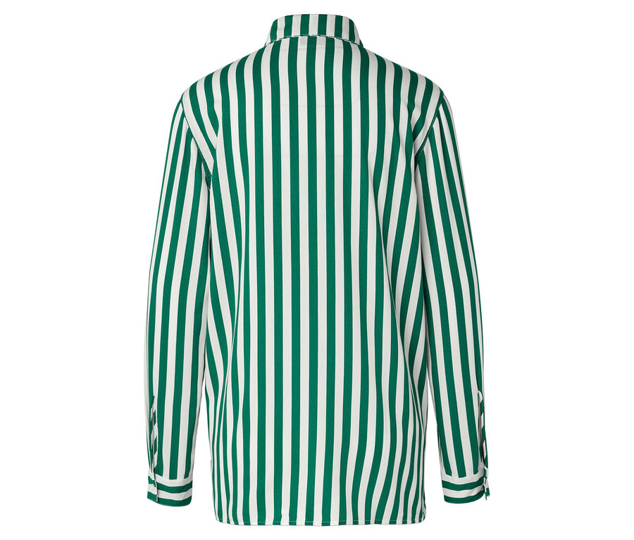 Widok z tyłu koszuli z długim rękawem w zielono-białe paski.