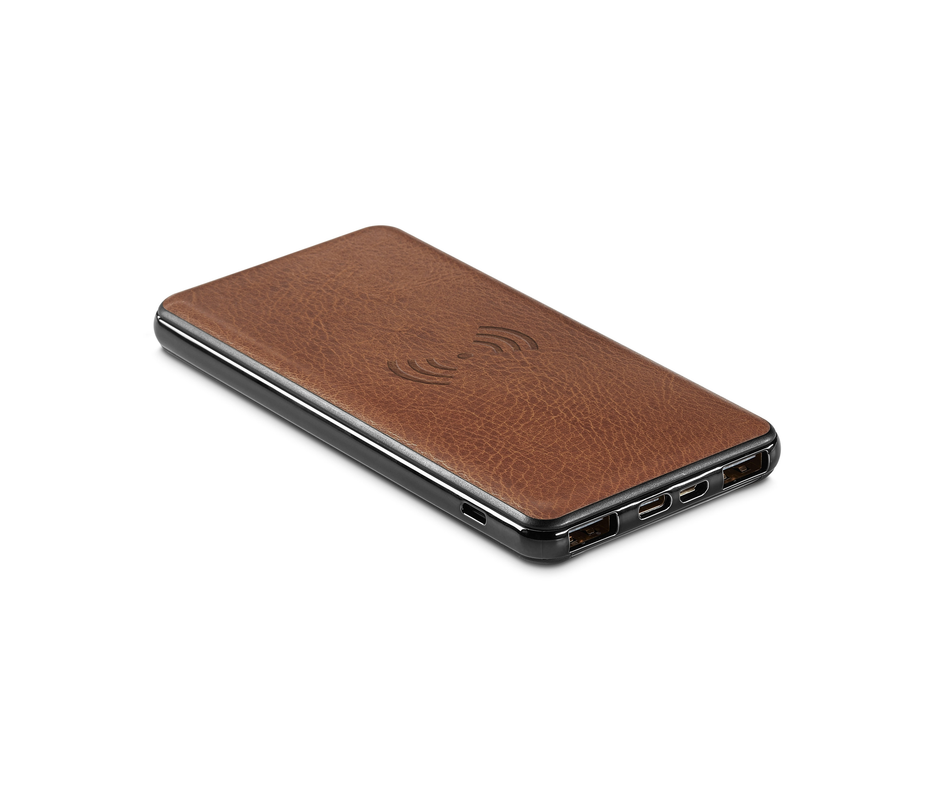 Brązowy, bezprzewodowy powerbank i ładowarka na białym tle.