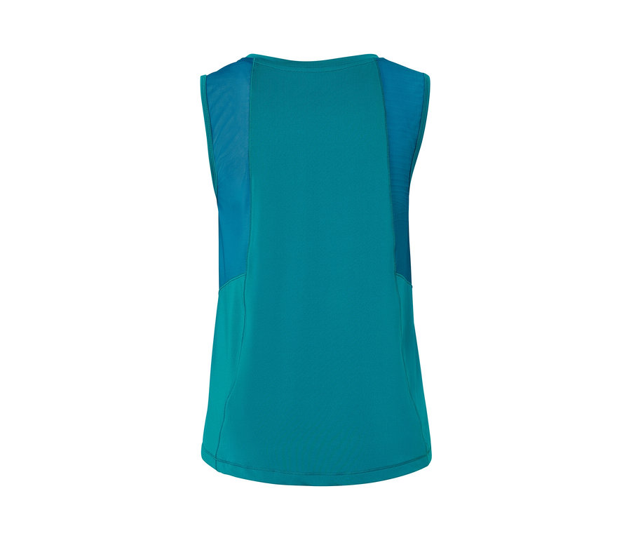 Zbliżenie na top sportowy.