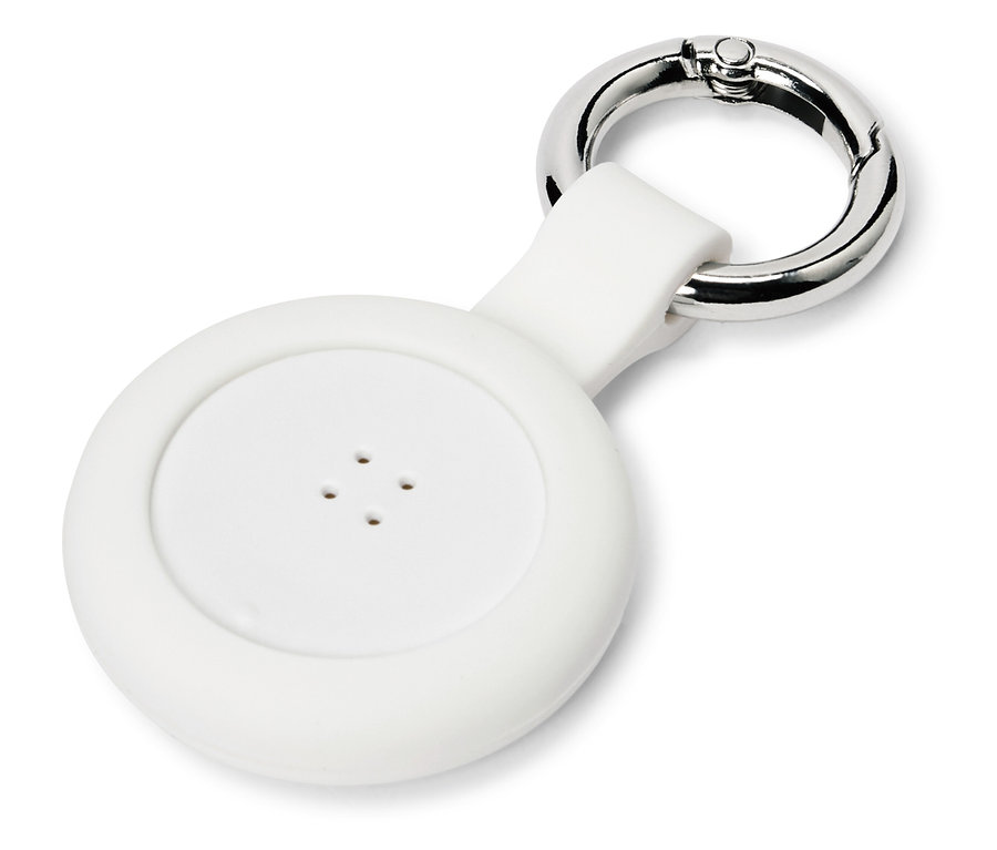 Zbliżenie na białe, okrągłe urządzenie lokalizacyjne z czterema otworami i srebrnym karabińczykiem.