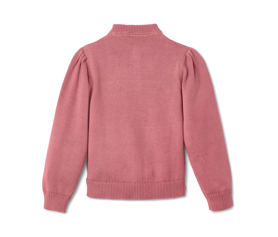 Zbliżenie na różowy dziecięcy sweter z dzianiny.