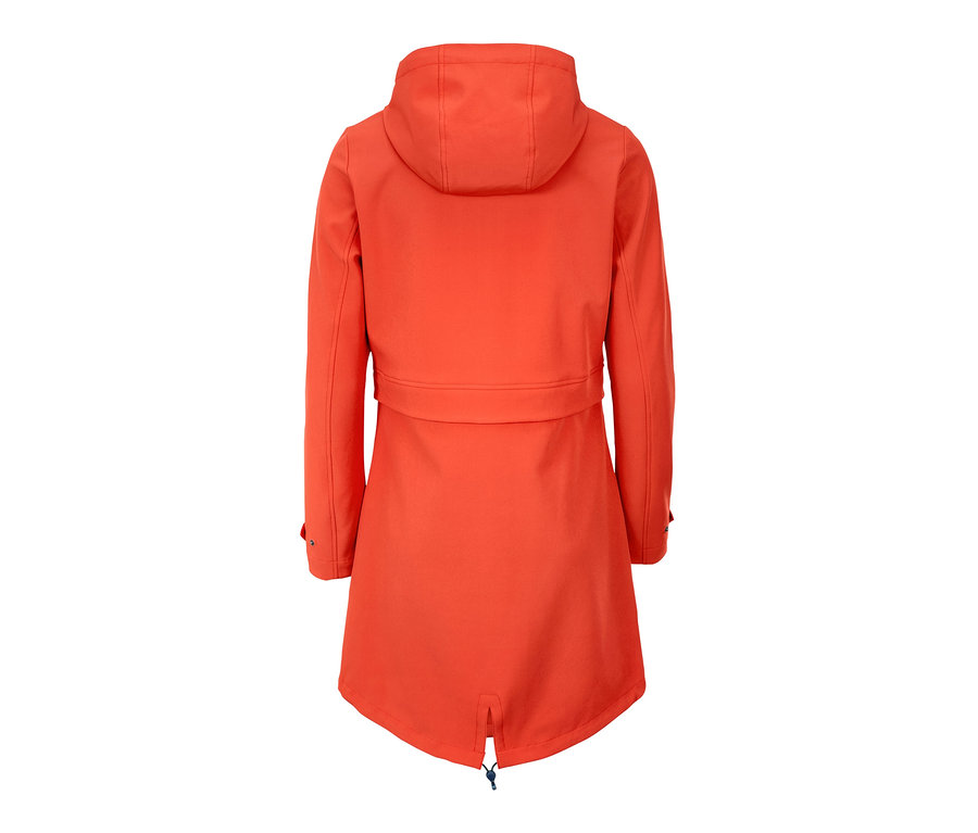 Widok z tyłu płaszcza softshell.