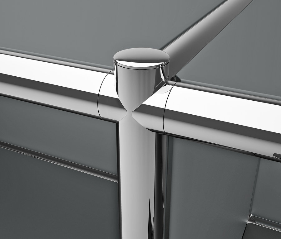 Szczegół szarej metalowej szafki CN3 z chromowanymi elementami.