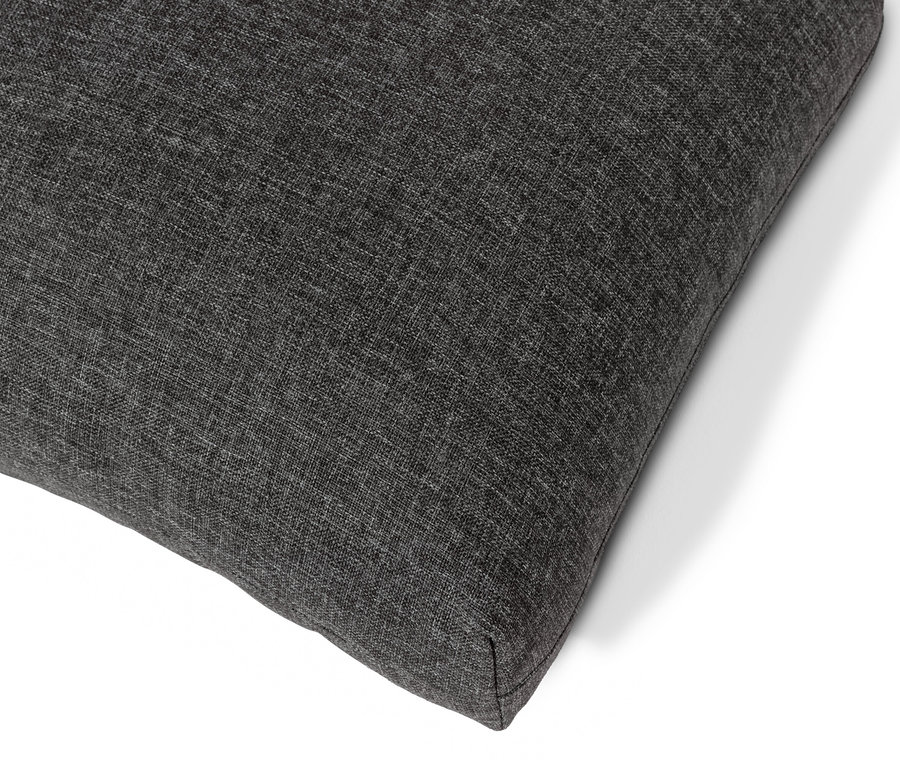 Zbliżenie szarej tkaniny ławy do jadalni i leżanki 2 w 1 „Elin”.