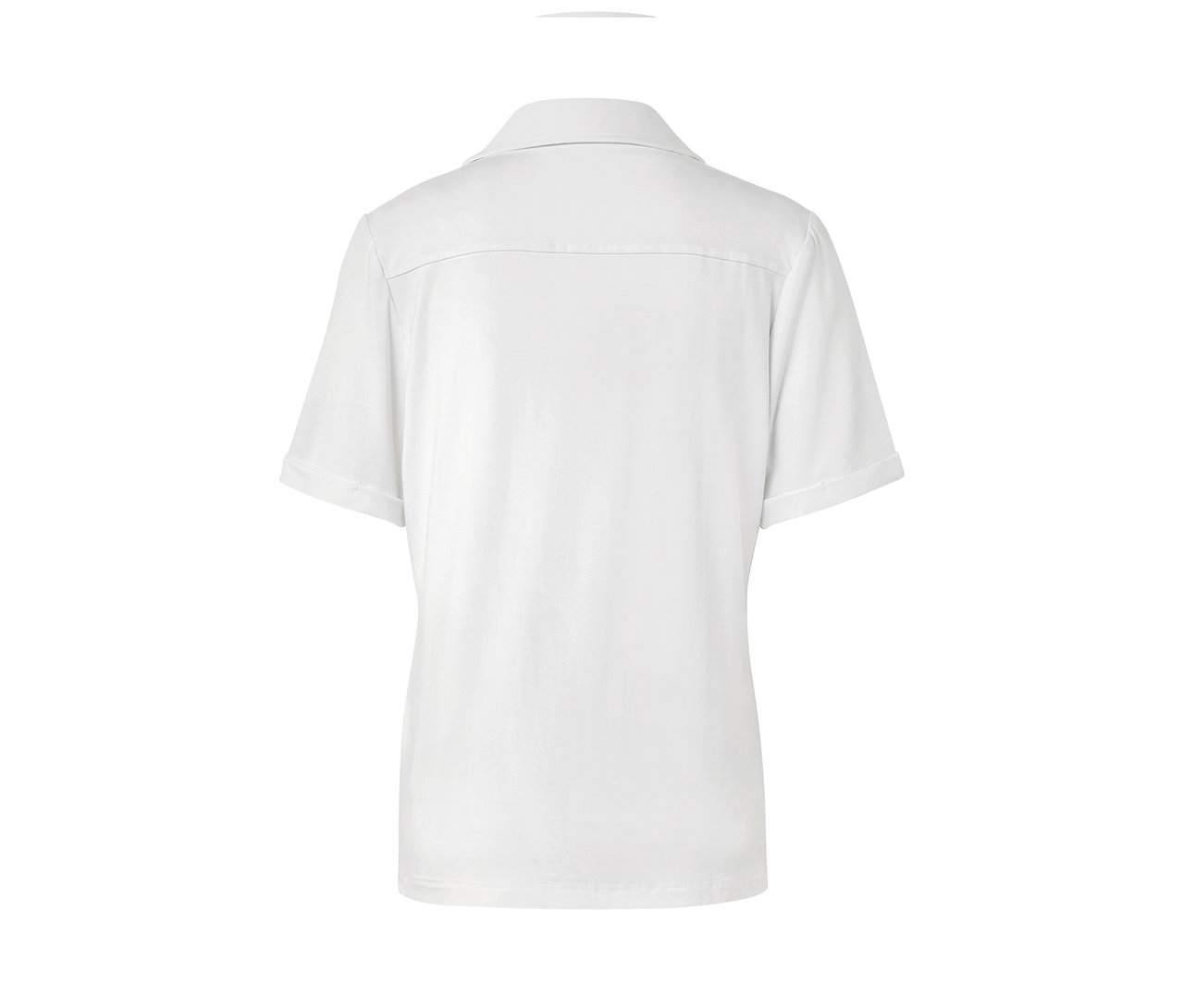 Widok z tyłu białej bluzki zapinanej na guziki.