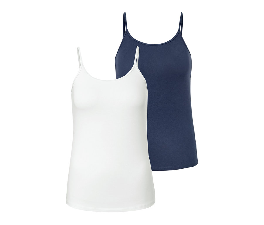 Dwie podkoszulki: biała i granatowa.