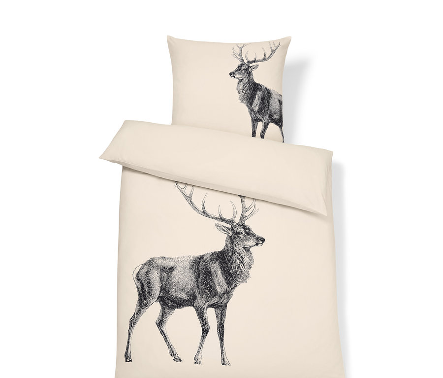 Pościel z mikrowłókna z motywem jelenia.
