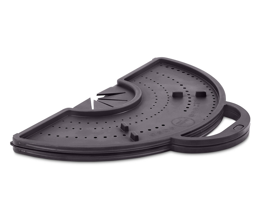 Szary silikonowy durszlak do garnków z otworami i uchwytem.