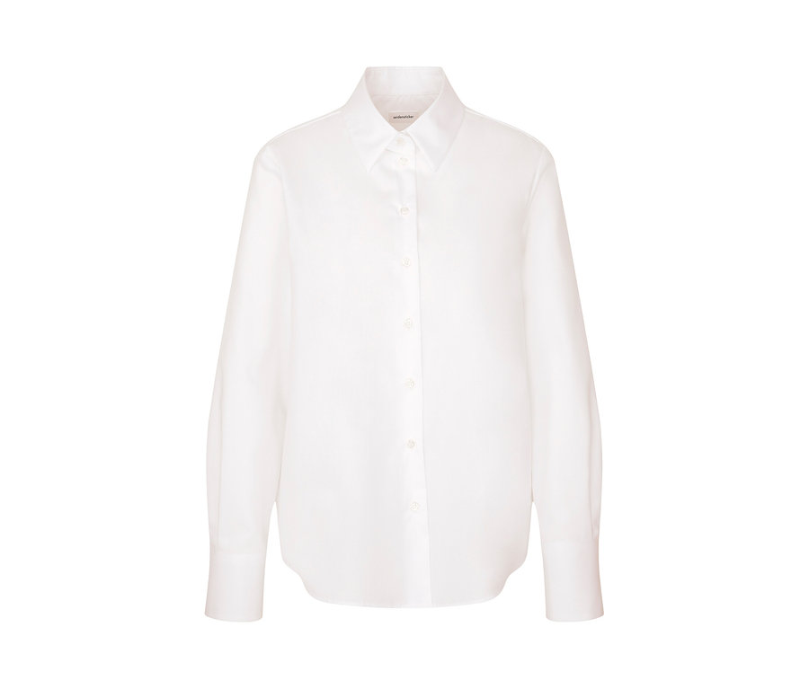Biała koszula niewymagająca prasowania Seidensticker z długimi rękawami i kołnierzykiem.