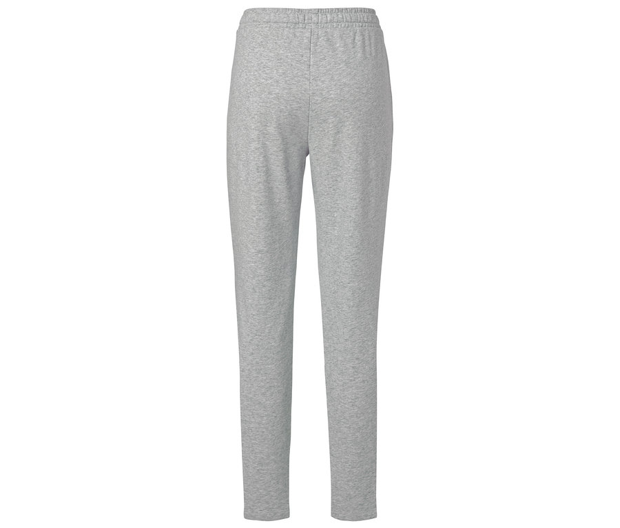 Szare spodnie dresowe ze ściągaczem w pasie.