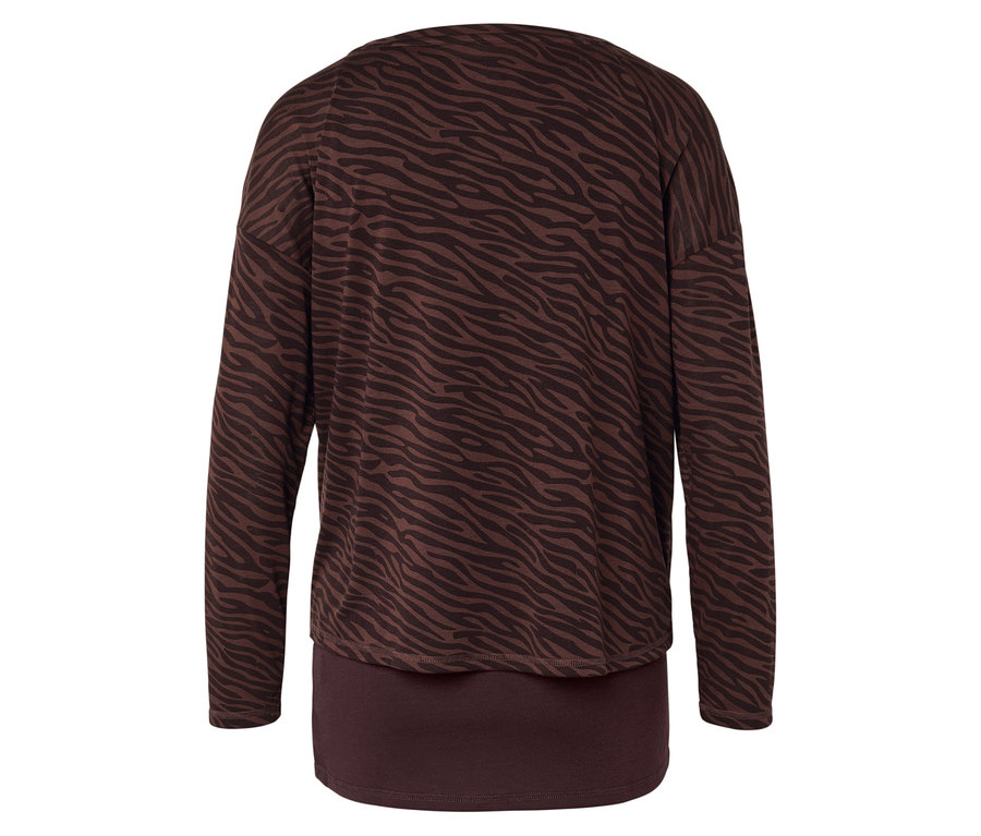 Brązowa bluzka z motywem zebry.