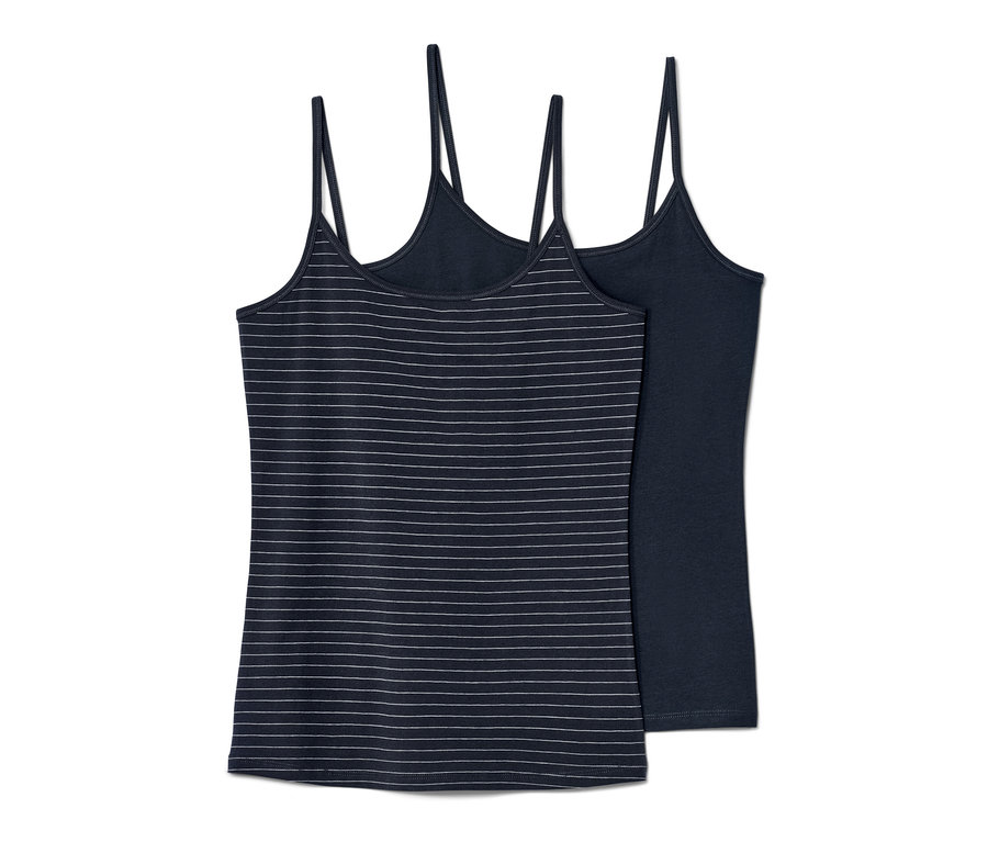 Dwie koszulki na cienkich ramiączkach: jedna w paski, druga gładka.