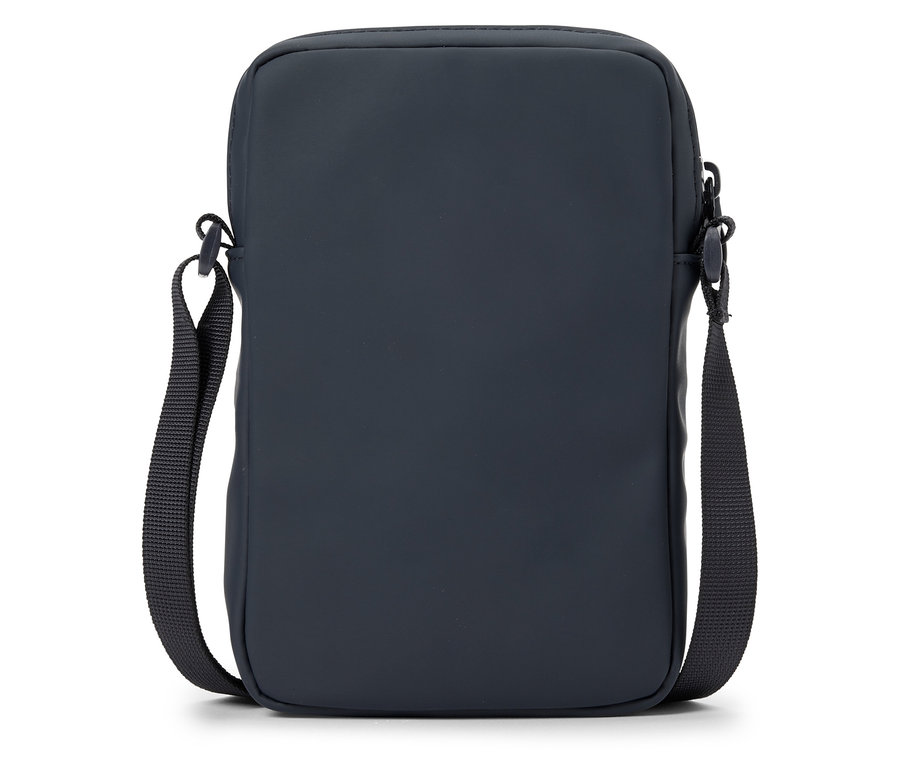 Granatowa torba na ramię na białym tle.