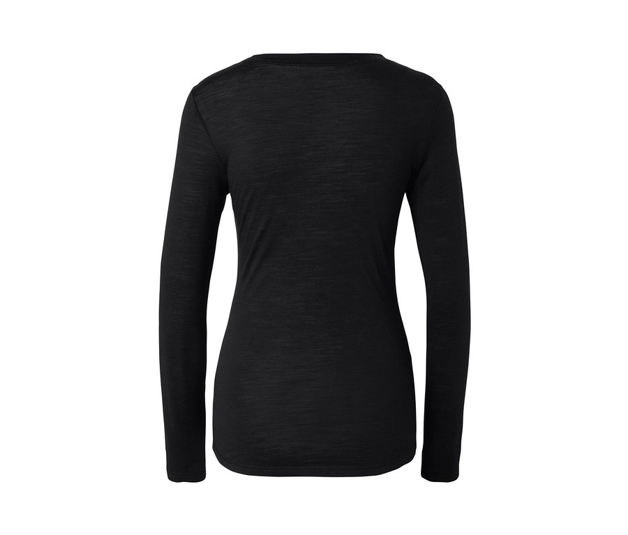 Czarna koszulka z długim rękawem z wełny merino.