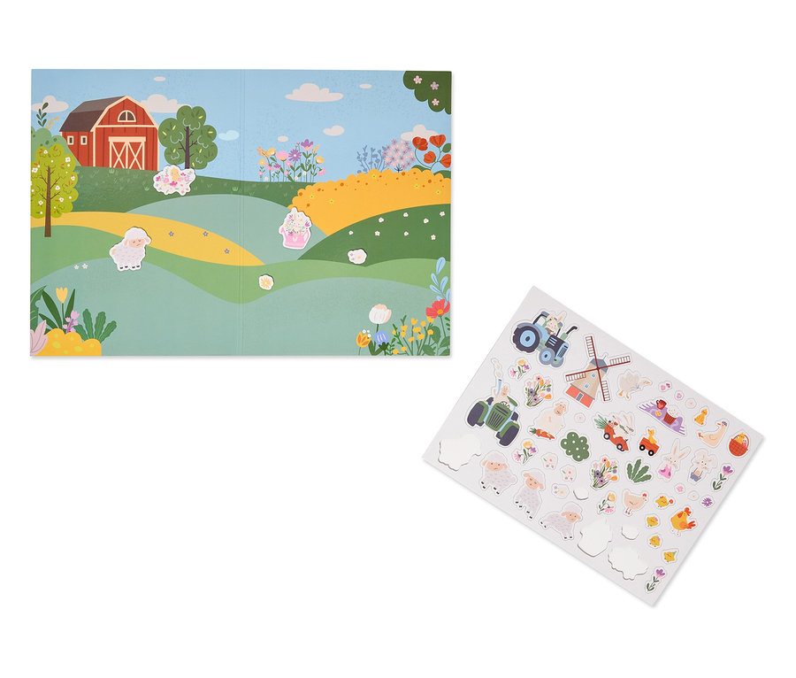 Rozkładana książeczka do zabawy ze sceną z farmy i oddzielnym arkuszem naklejek ze zwierzętami gospodarskimi i pojazdami.