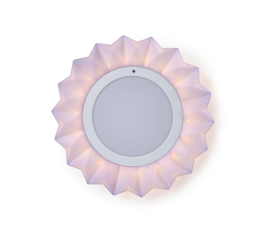 Lampa ścienna i sufitowa LED w kształcie gwiazdy z białym okręgiem pośrodku.