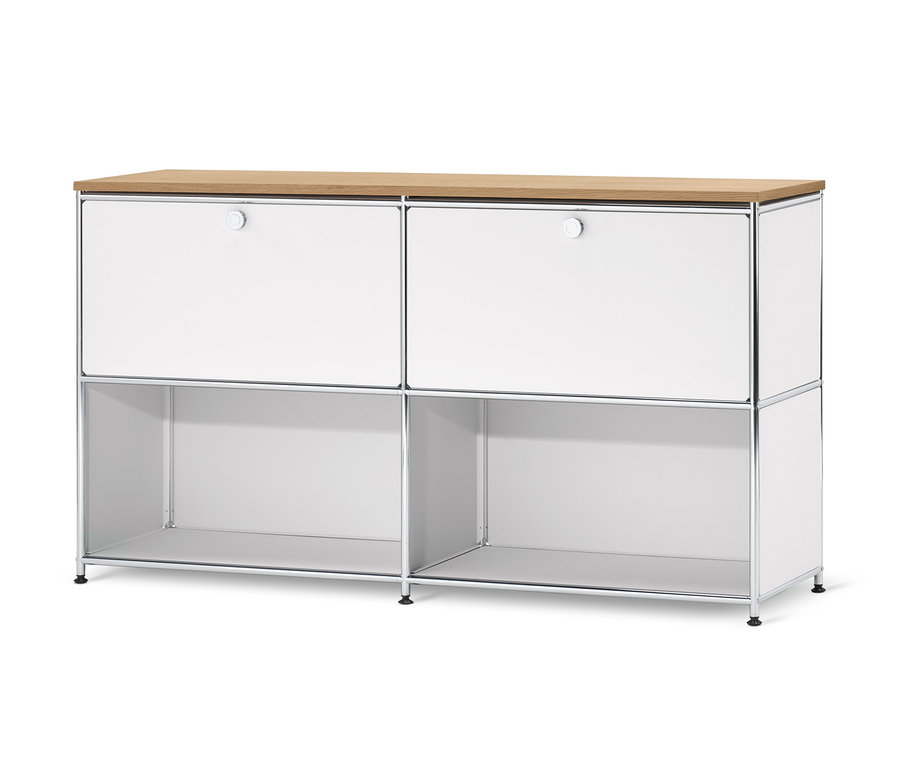 Biała szafka metalowa typu sideboard "CN3" z drewnianym blatem i regulowanymi przegródkami z klapami.