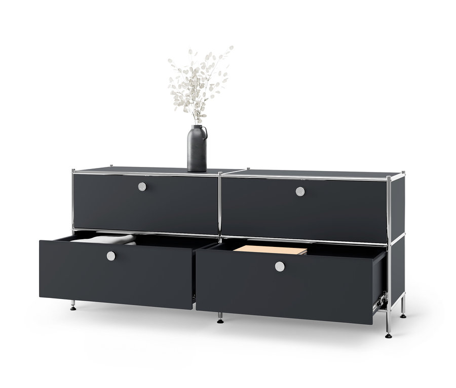 Czarna niska szafka metalowa »CN3« z 4 szufladami, z których dwie są otwarte.