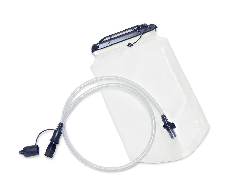 Przezroczysty bukłak o pojemności około 2 l z rurką.