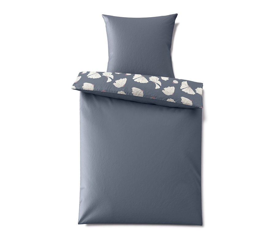 Granatowa pościel z mikrowłókna o standardowym rozmiarze we wzór w kwiaty.