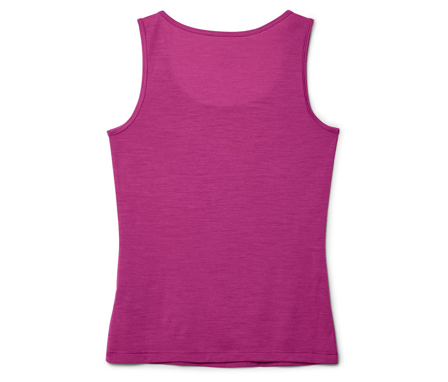 Widok z tyłu różowego topu bez rękawów na białym tle.