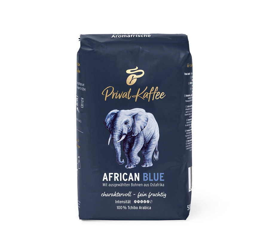 Opakowanie kawy ziarnistej Privat Kaffee, African Blue, 500 g. Na opakowaniu znajduje się wizerunek słonia.